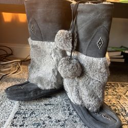 Manitobah Mukluk Boots Size 9/10
