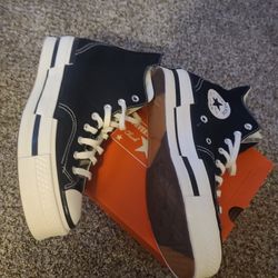 Chuck 70 Plus Hi. Size 9 New Never Worn. 