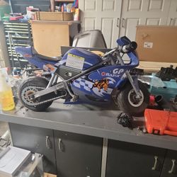 Razor Pocket Rocket Mini Bike