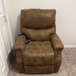 Brown Eletric Recliner - Excellent Condition