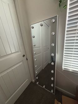 Body mirror