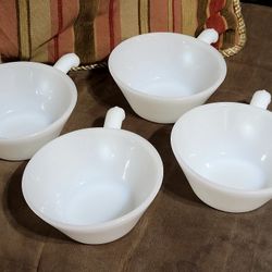 Vintage Bowls - Set Of 4. Milk Glass. Anchor Hocking.  Fire-King