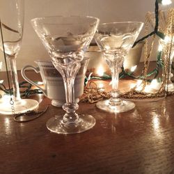 Two Tiffin Lenox Franciscan Weath Stem Crystal Champagne Sherbet Glassees