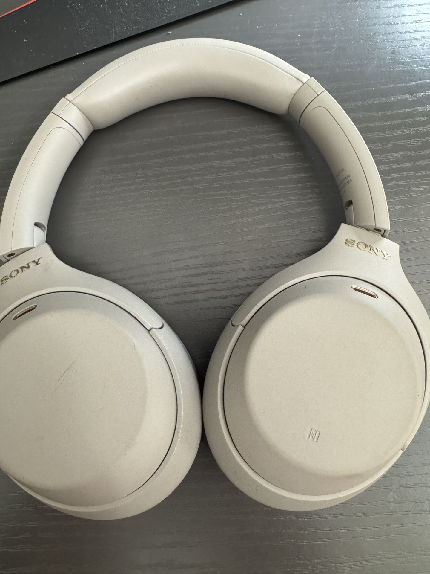 Sony Wh-1000xm4 Noise Cancelation Wireless Headphones