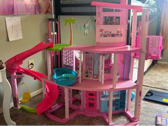 Barbie dream house