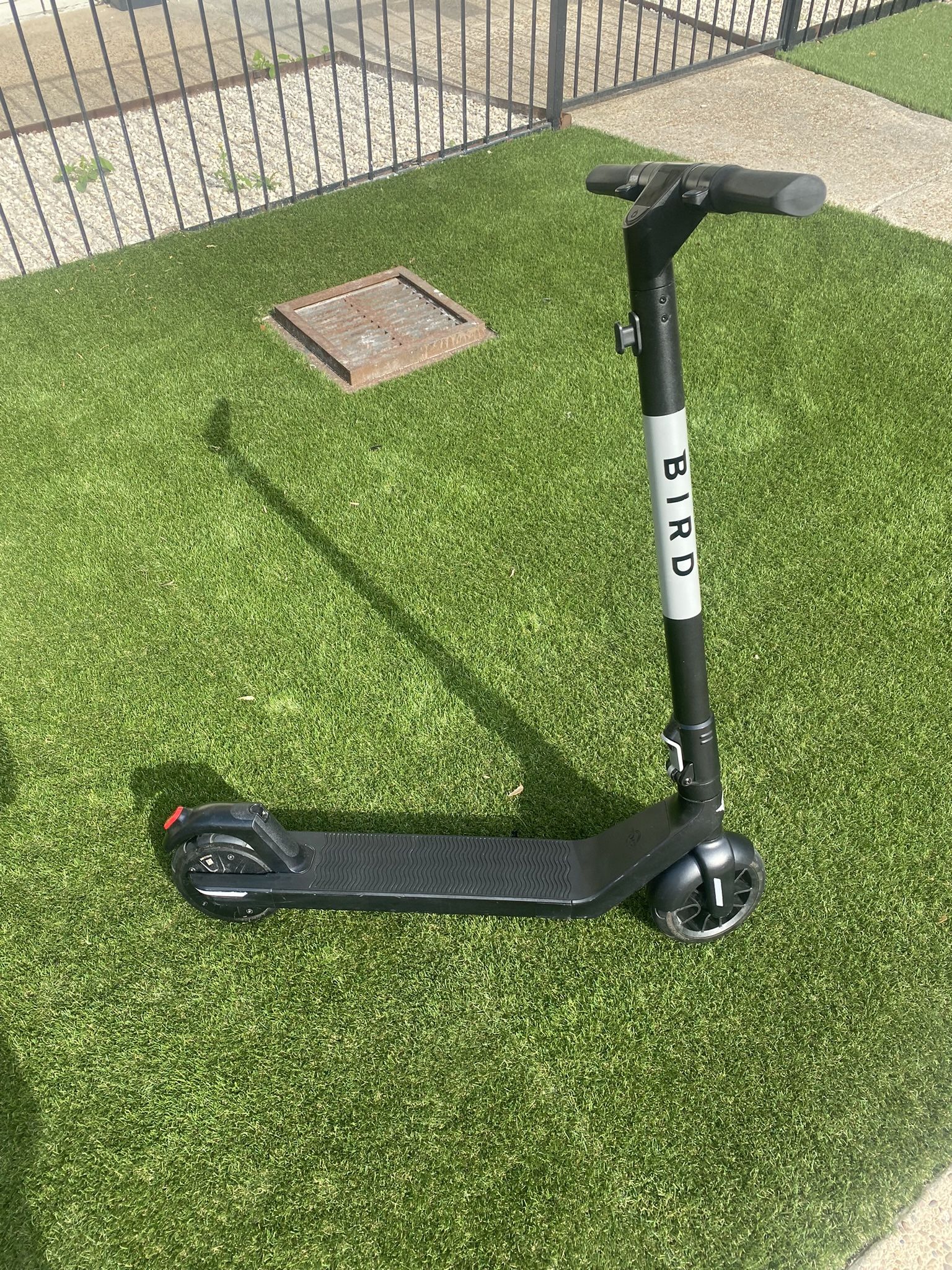 Bird Air Electric Scooter (like new)
