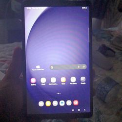 Brand New Samsung 7" tablet