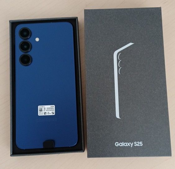 Samsung Galaxy S25 Unlocked