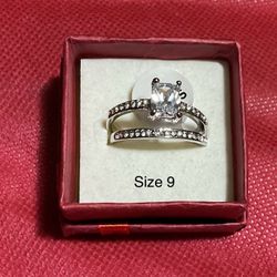 New Beautiful Size 9 Wedding Set -Thinner Style Rings