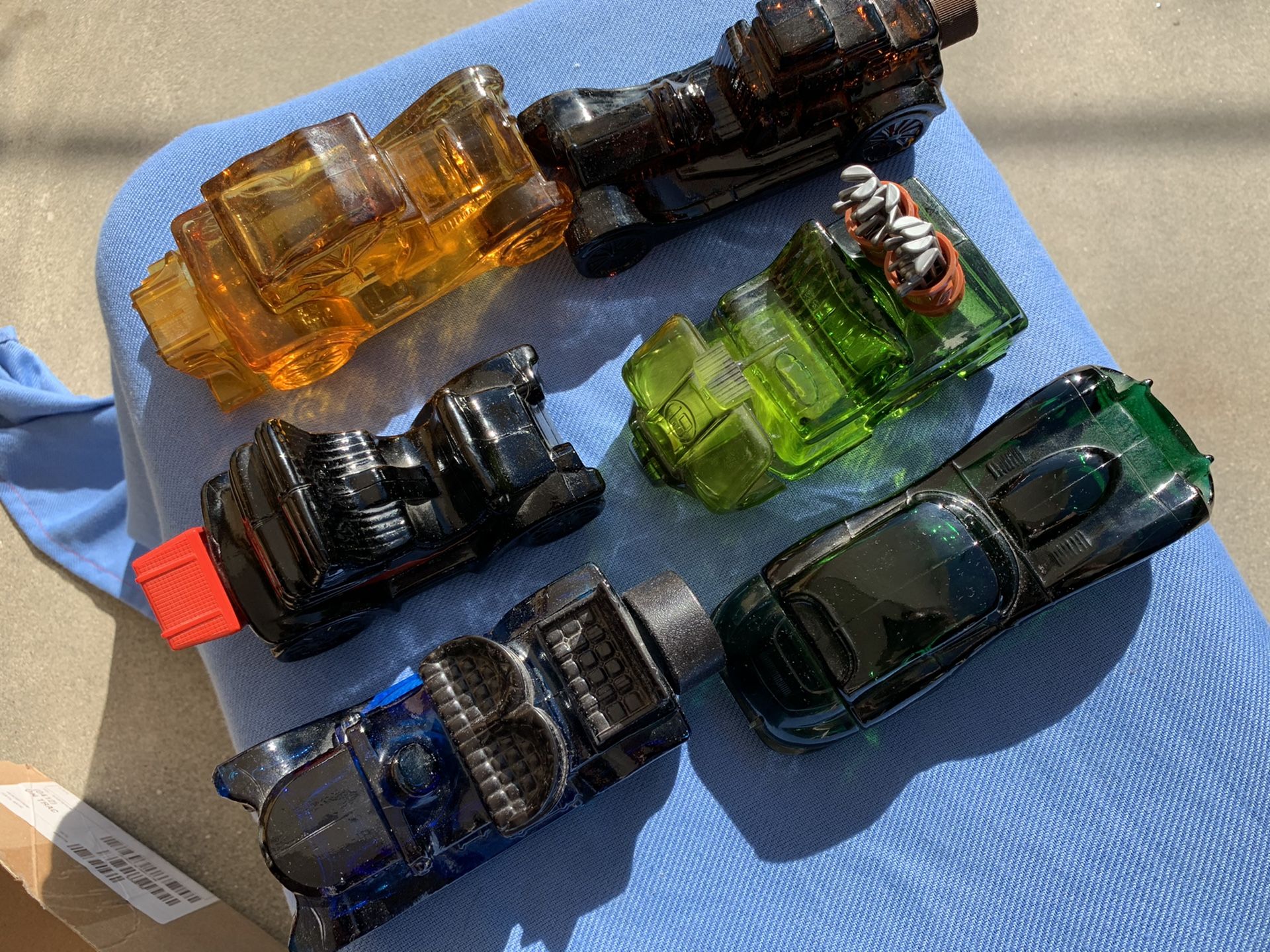 Antique set of 6 pieces Avon vintage collectable car parfum bottles
