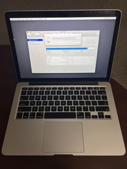2015 Macbook Pro 13” i7 3.1GHz 128GB 8GB