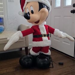 Disney Animated Holiday Mickey Mouse