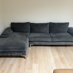 Couch with chaise