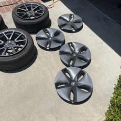 Tesla 18” Rims Model 3