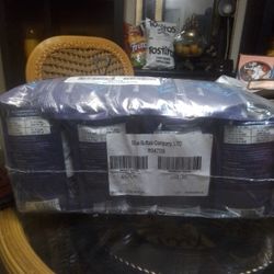 4-4lb Bags Blue Buffalo Adult Cat Food