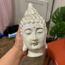 Head Statue