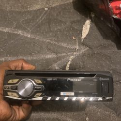 Pioneer Radio
