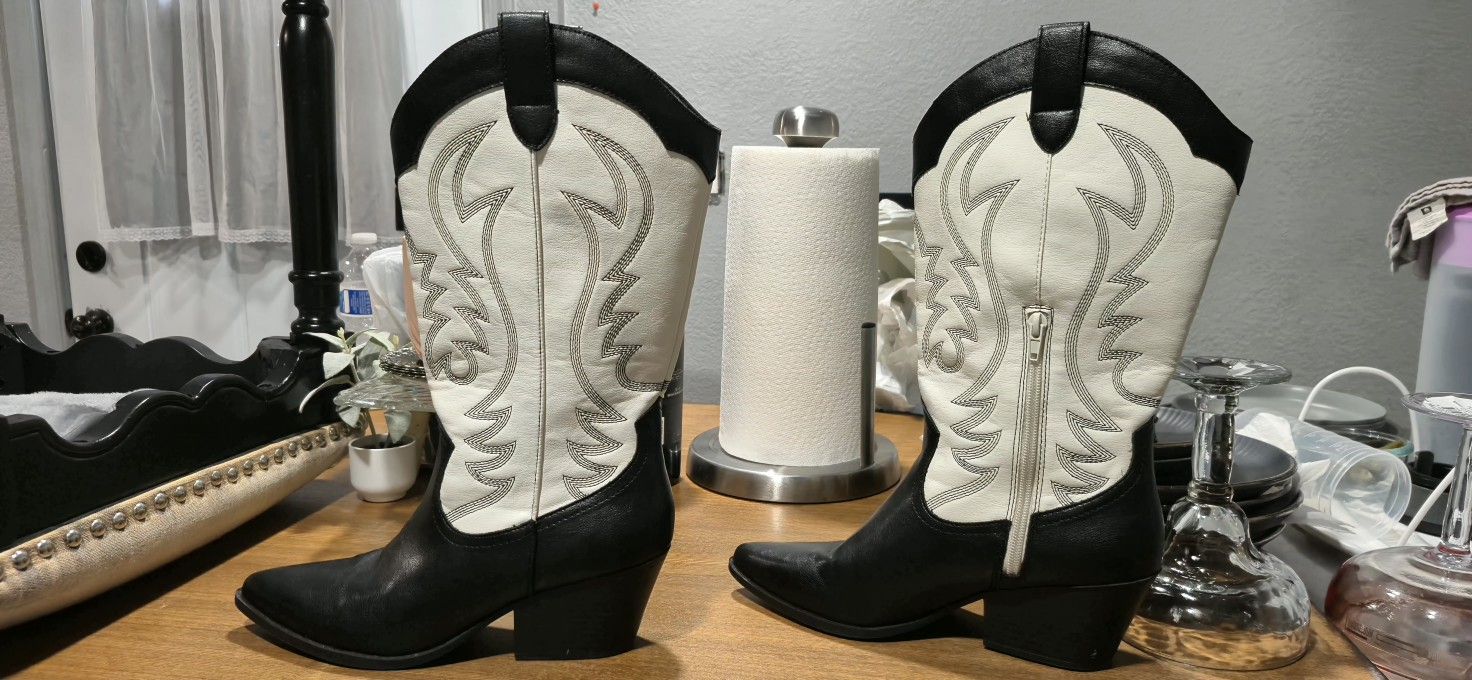 Indigo Rd. Alley Cat Western Boots | Black &

White | Women's Size 8.5