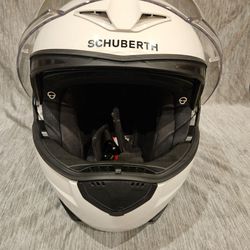 SHUBERTH C3 PRO HELMET