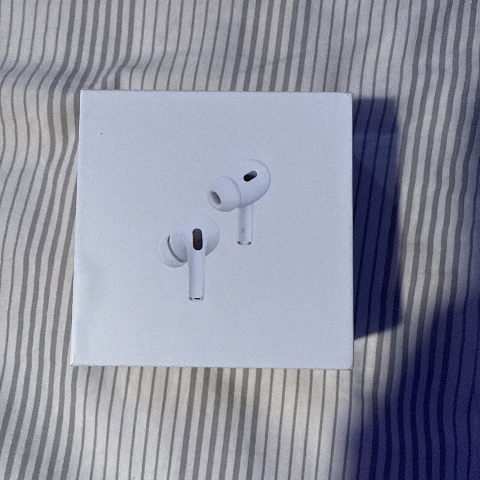 New Apple AirPods Pro (2nd Gen) with MagSafe – Noise Cancelling – Sealed & Authentic