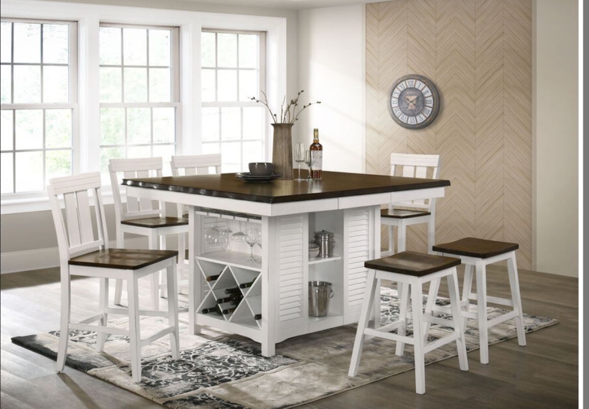 Financing Available!! Pub Table With 4 Chairs And Two Backless Pub Stools. $999 Was $1699!!!