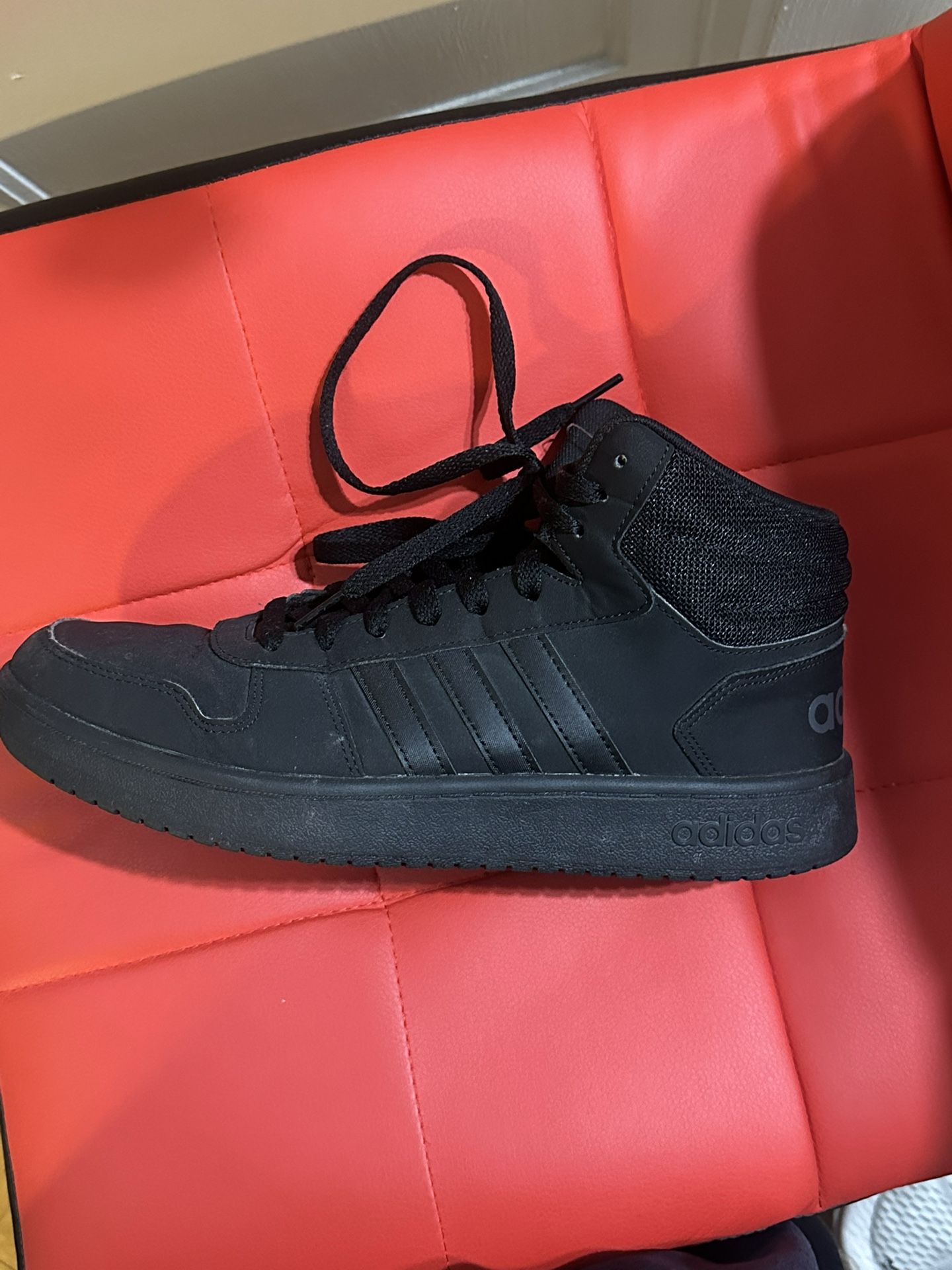 Black adidas’s Mid Tops