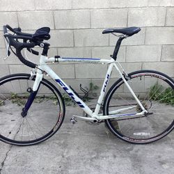 700X28C  Road Fuji Couhaix Altair Wstambulted Allay FC 2.0 Carbon Banded Bike Size 52 cm For Mens 9 Speeds Excellent Condition $385