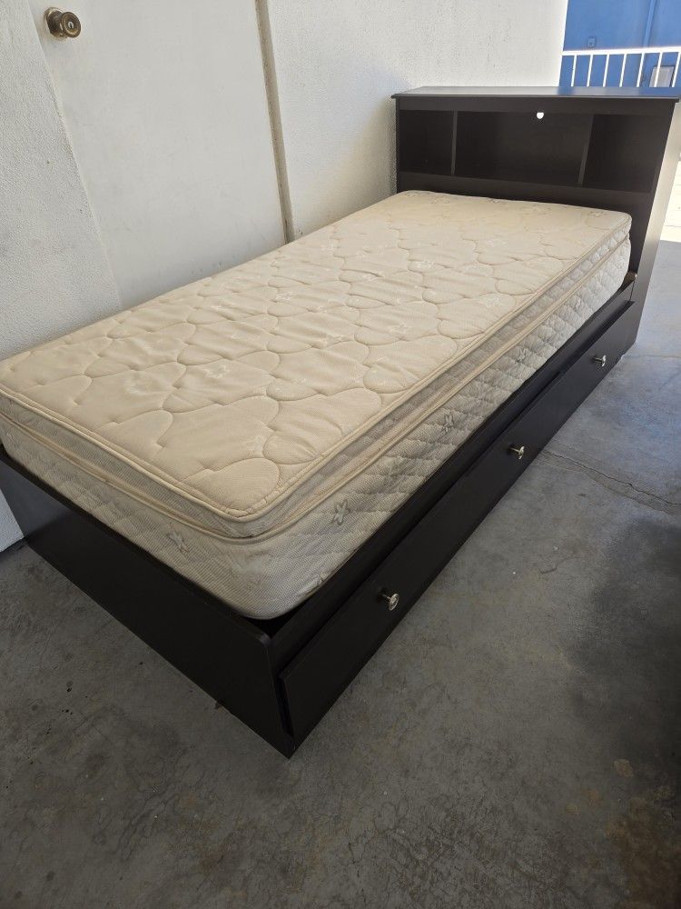 Black Twin Bed With 2 Drawers