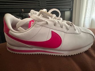 Nike youth 5y