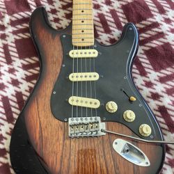 Vintage Magnum Strat Ash