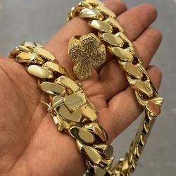 super  heavy miami cuban necklace and AAA+iced out cross ring🔥🔥🔥