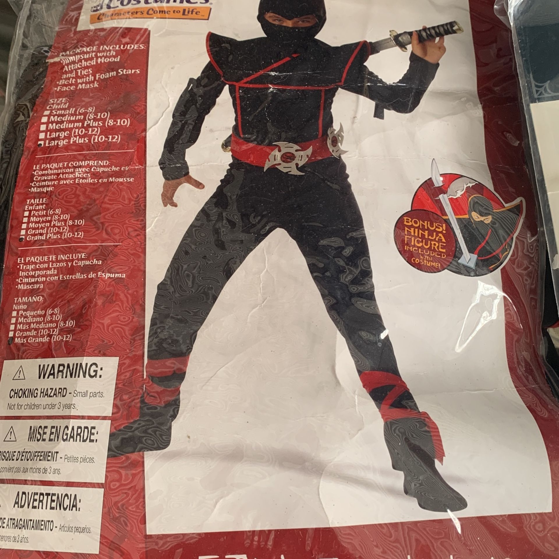 Costume