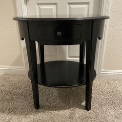 Table - Side Table With Drawer 