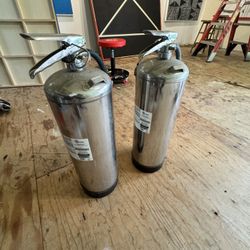 2 AMEREX Fire Extinguisher’s - Good For Water/fires Or Painting Murals