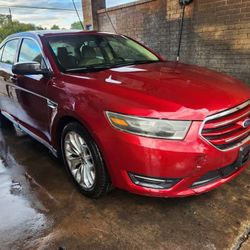 2015 Ford Taurus