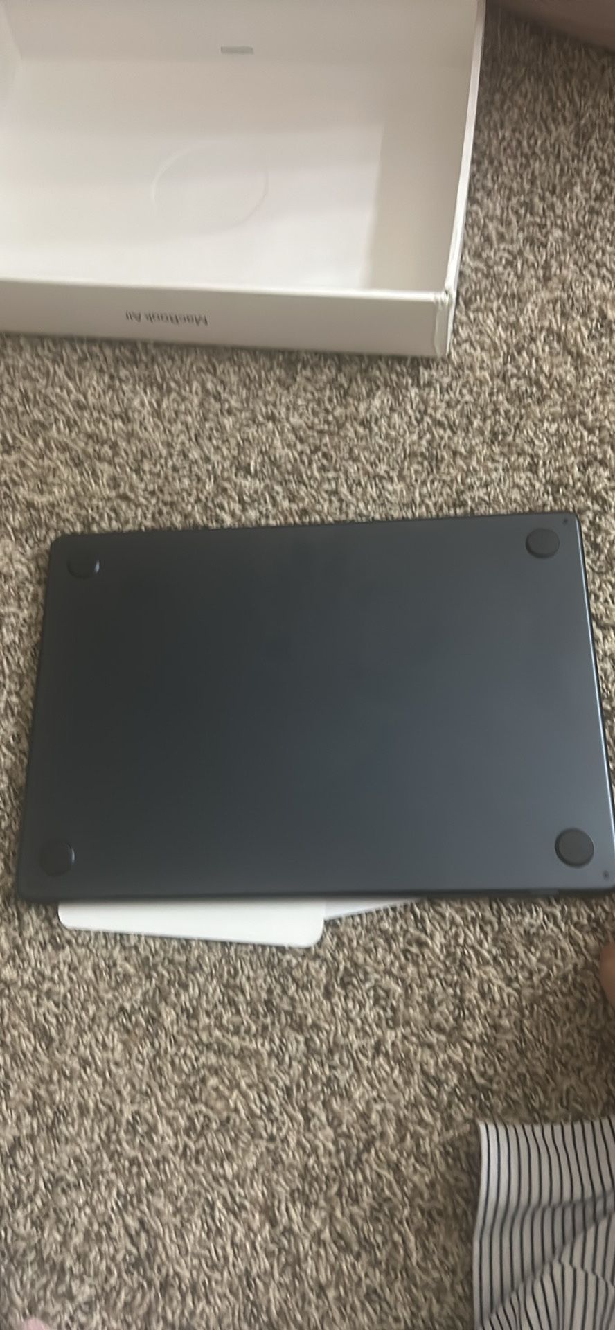 Macbook 2024 M3 15 Inch 8 Gb 256 SSD