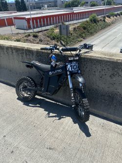 tuttio soliel 01 (need gone ASAP) message me for if you have questions
