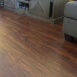 Entertainment Set Can Be Use For TV Or Without 