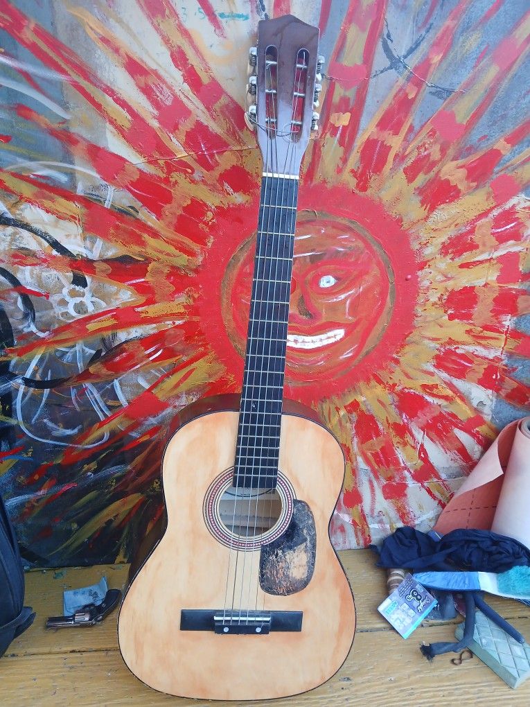 Synsonics Acoustic Guitar 