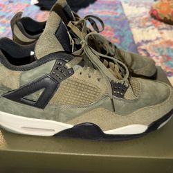 Jordan 4 Retro SE Olive Craft