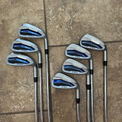 Cleveland CBX Golf Club Iron Set