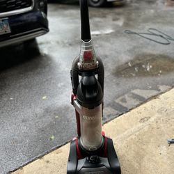 Upright corded vacuum cleaners