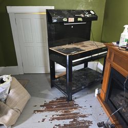Tool/Work Bench