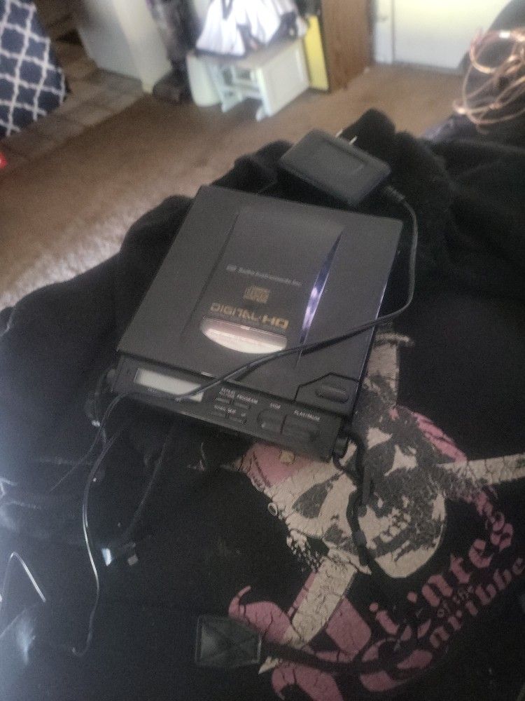 Old School Disc Player