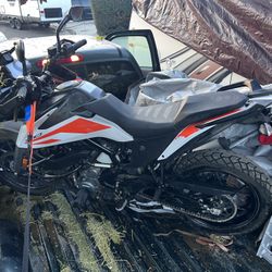 2022 KTM 390 Adventurer 