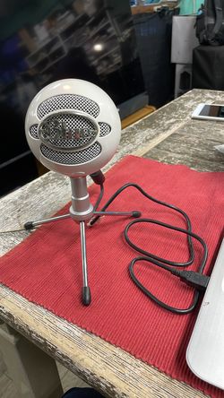 Snowball usb Microphone $20