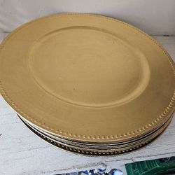 10 Round Table Chargers 14 In.  Plastic 