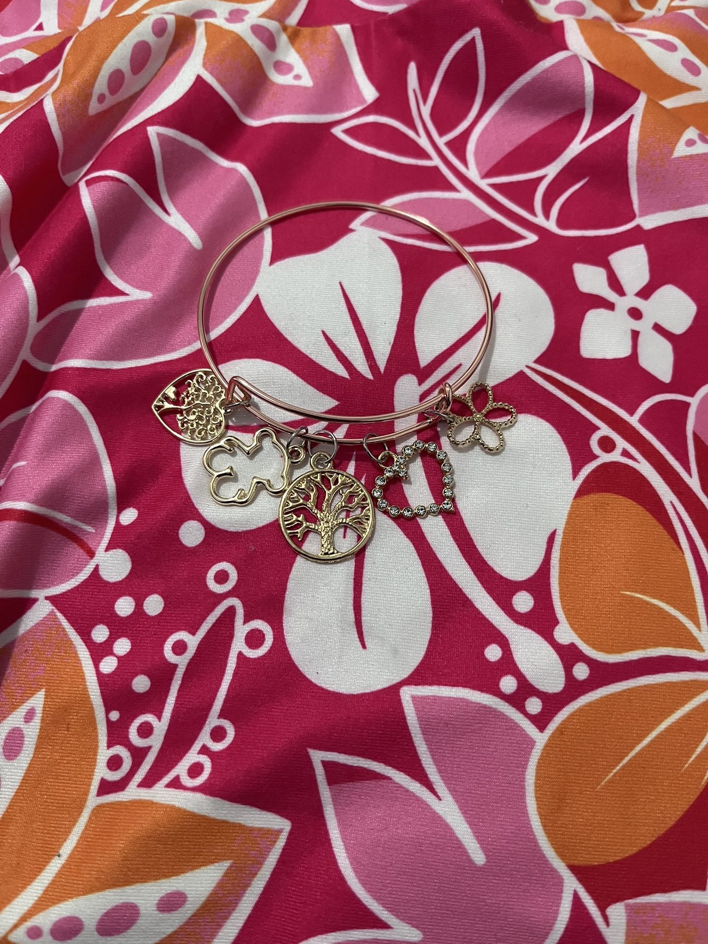 Gold Charm Bracelet with Tree and Heart Accents