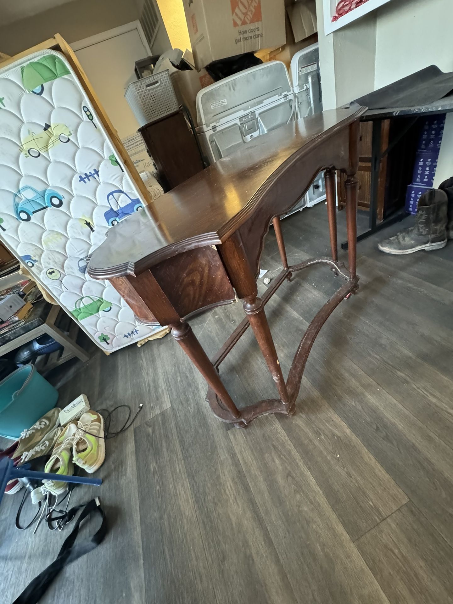 Antique Table Stand Center Piece