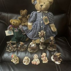 Boyd’s Bears & Cherished Teddies, Etc (lot)